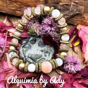 Gold pink quartz White agate  beaded bracelet